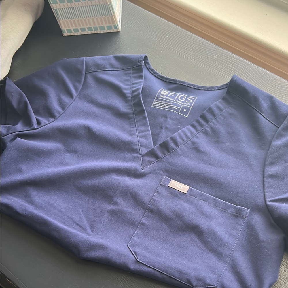 Figs Navy Blue V-Neck Scrub Top